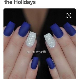 Meet your Posher, Larissa