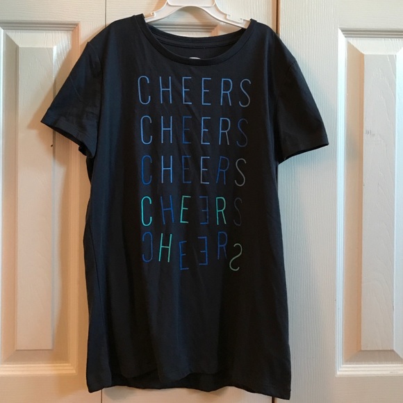 Old Navy T-shirt