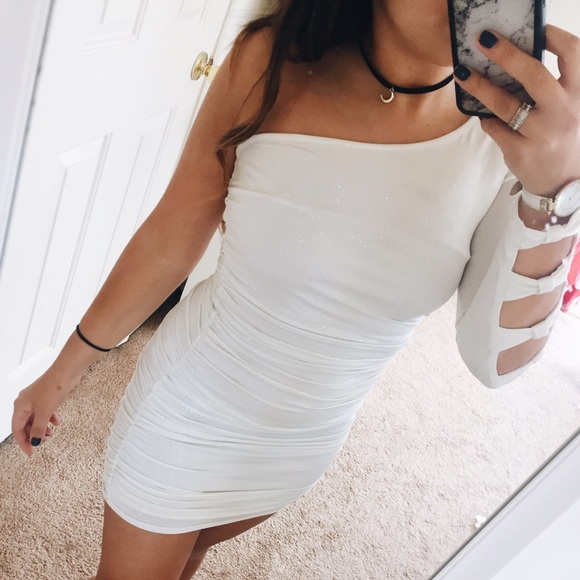 WHITE GLITTERY ONE SLEEVE DRESS