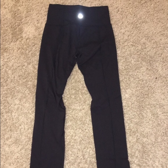 RARE lululemon skinny grove pants