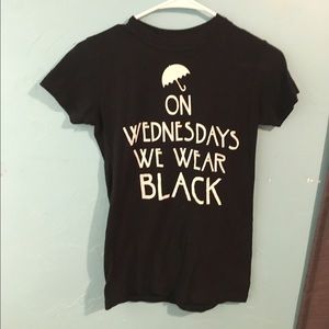 American Horror Story Women's shirt. Size small