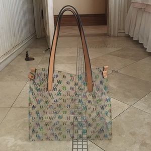 Dooney & Bourke Clear "IT" lunch bag tote