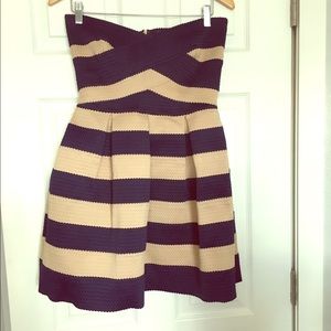 BCBG  strapless bandage cocktail party dress