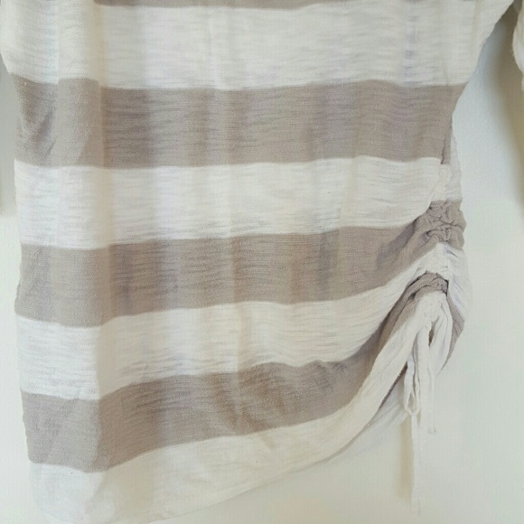 Express Slouchy 3/4 Length Top - Picture 2 of 4