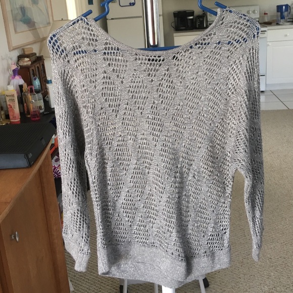 Sweater - Picture 1 of 2