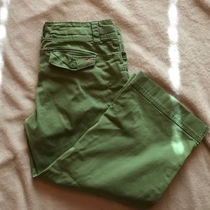 Earth green capris.