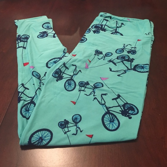 BNWT LuLaRoe TC leggings - green w/blue bicycles!