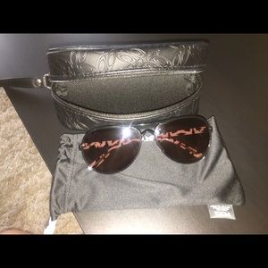 Polarized Black Oakley Aviators- BRAND NEW