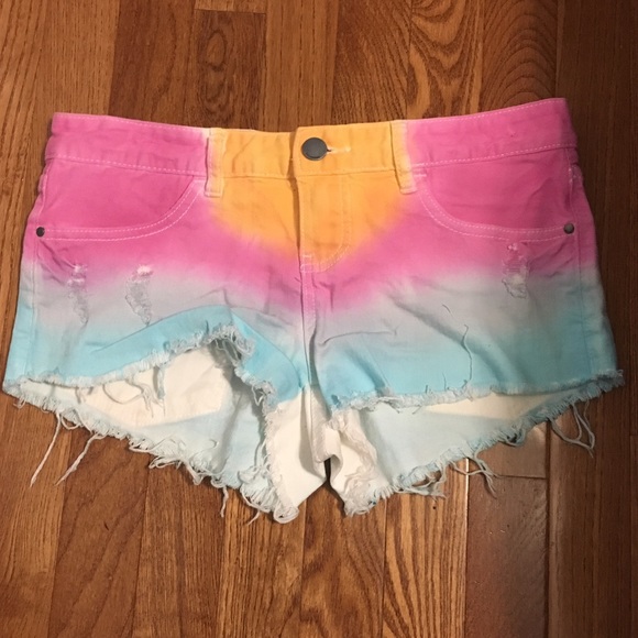 ❌ON HOLD❌NWOT Billabong tie dye shorts