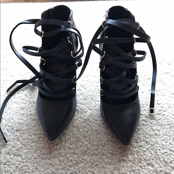 Aldo - Picture 2 of 4