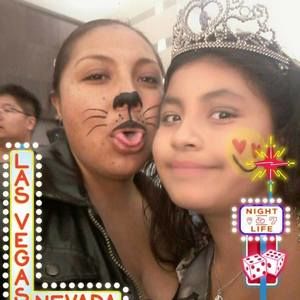 Meet your Posher, Chikis