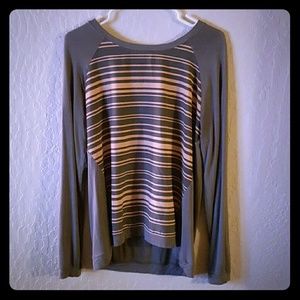 Cozy gray and pink Banana Republic long sleeve