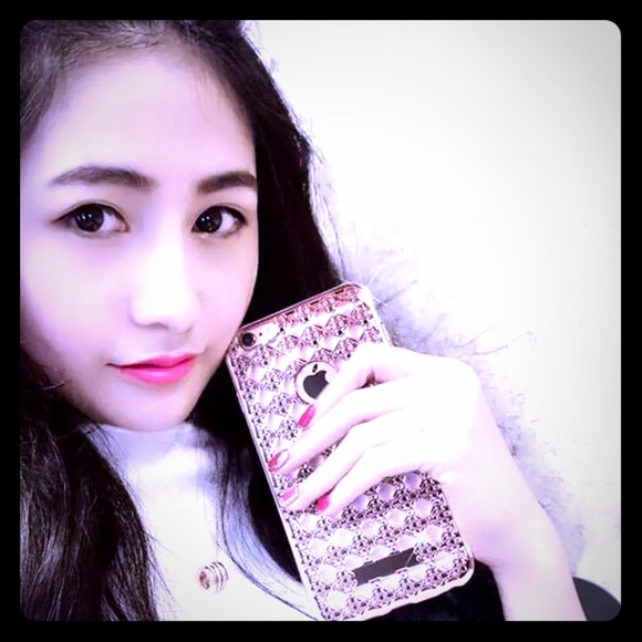 IᑭᕼOᑎE 7 ᑭᒪᑌᔕ BLING Silicone Cover - Picture 2 of 4