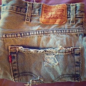 Distressed Levi cutoff shorts denim size 40 waist