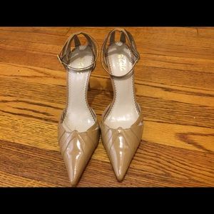 BCBG shoes