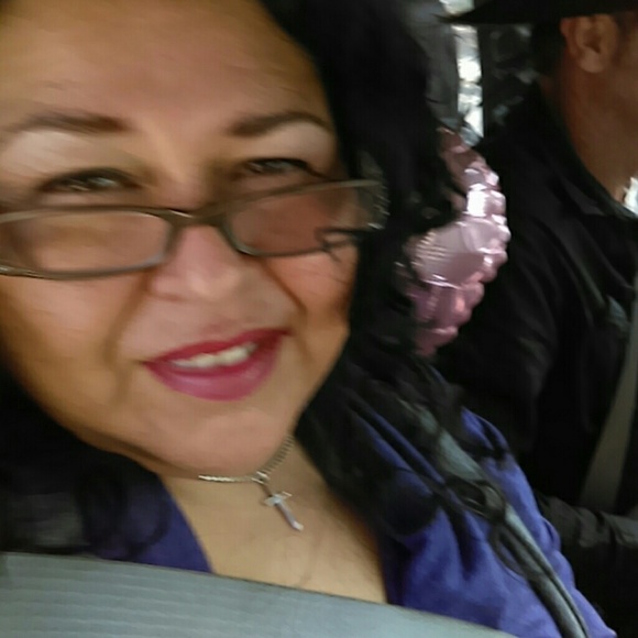 Meet your Posher, Rene