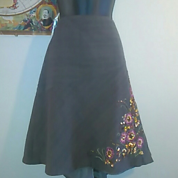 plus size Plaid A-line floral sequined skirt
