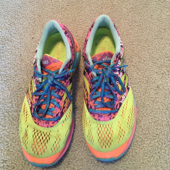 Running shoes