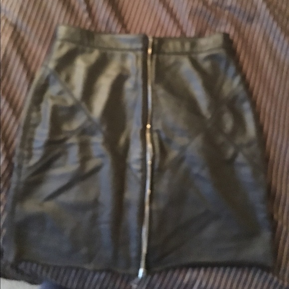 Leather skirt