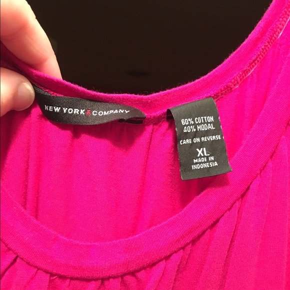 Pink top - Picture 2 of 2