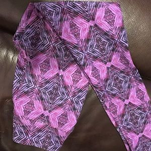BNWT Tween Lularoe Leggings