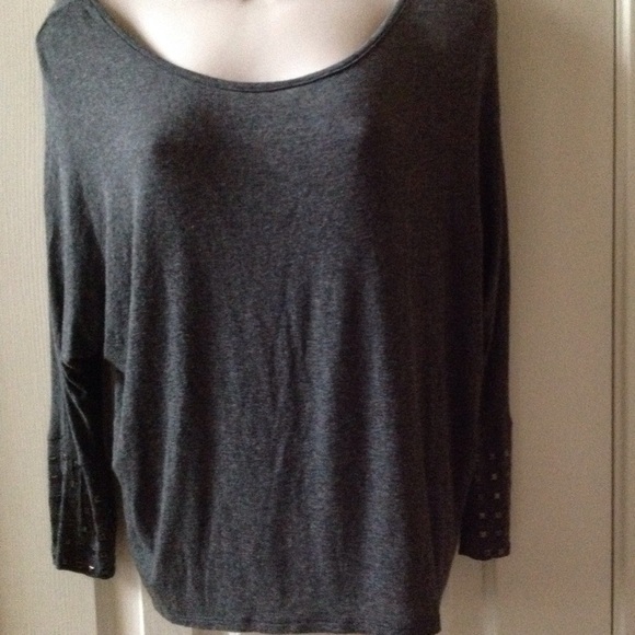 Amber Blue gray soft lite material top w/ studs🎄 - Picture 2 of 3
