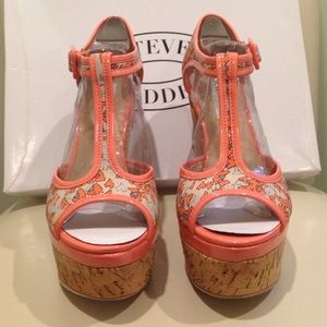 Steve Madden wedges!