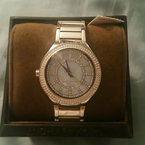 Michael kors watch - Picture 2 of 4