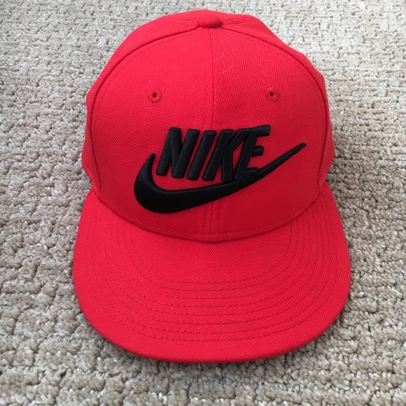 Red Nike hat