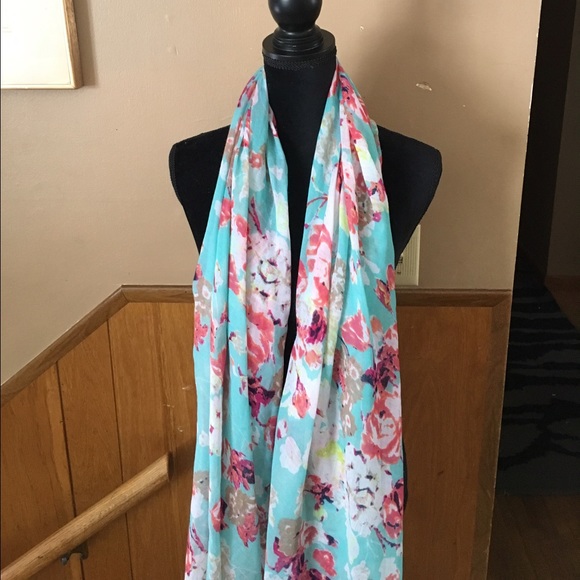Cejon Accessories - Airy Summer Scarf/Wrap