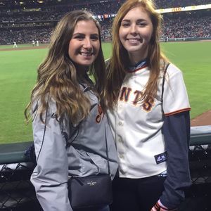 Meet your Posher, Paige