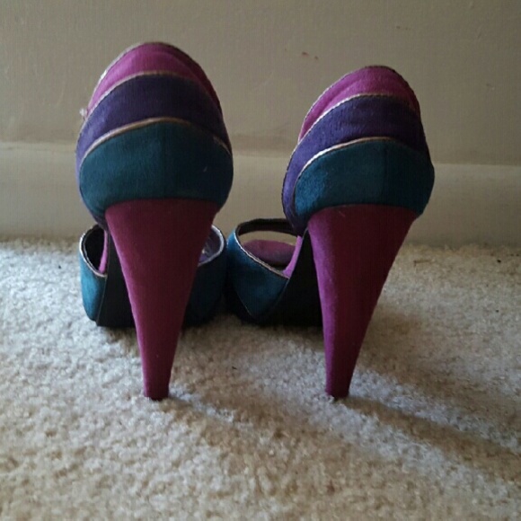 Multi color heel - Picture 2 of 3