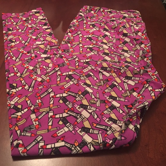 BNWT LuLaRoe TC leggings - lipsticks!