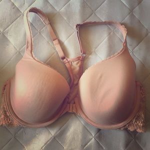 Victoria's secret beige/nude like new bra, 34D