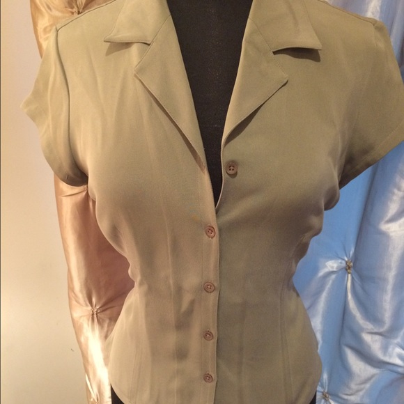 Silk blouse - Picture 2 of 5