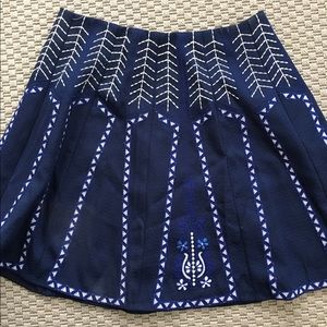 Super cute navy skirt