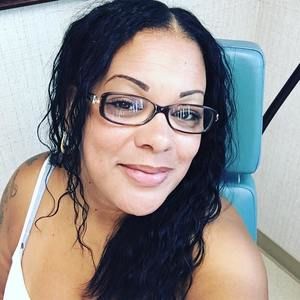 Meet your Posher, Valerie