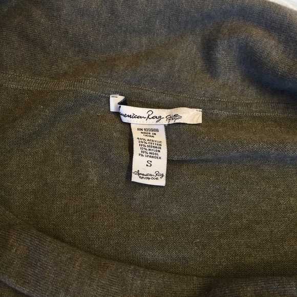 American Rag Sweater - Small - Picture 3 of 4