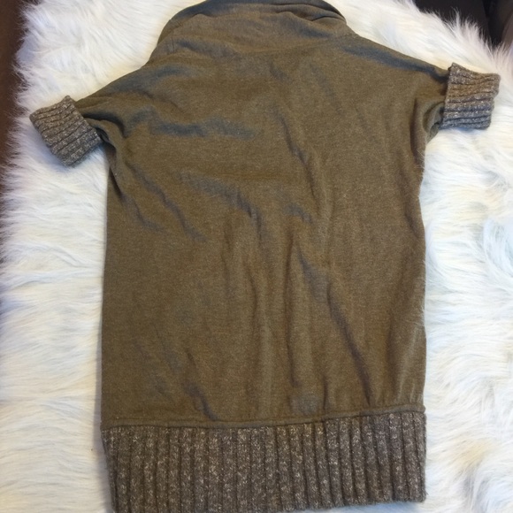 American Rag Sweater - Small - Picture 4 of 4