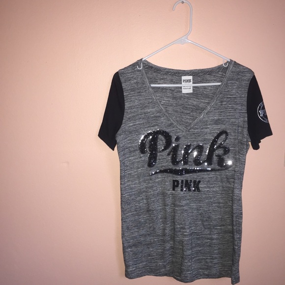 Victoria's Secret "PINK" v- neck