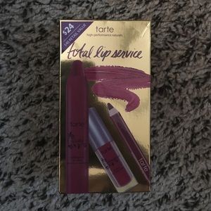 Tarte total lip service (wine)