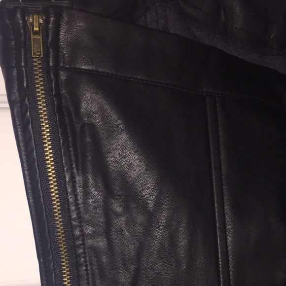 🌻Strapless leather top - Picture 2 of 2