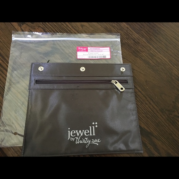 Zipper Pocket