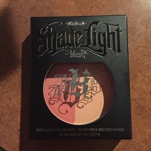 Kat Von D Blush (Sid&Nancy Shades)