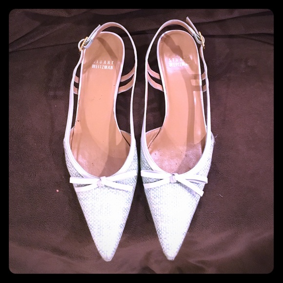 Stuart Weitzman shoe. - Picture 1 of 4