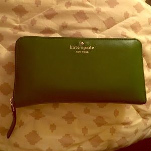 Kate Spade Kelly green wallet