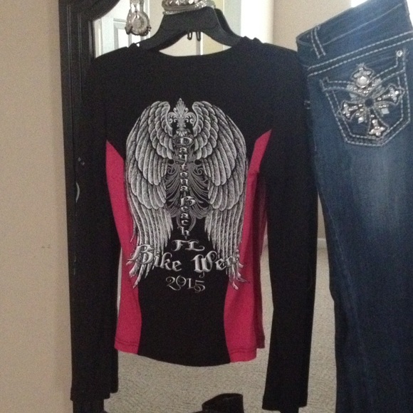 Tops - Angel Wings shirt