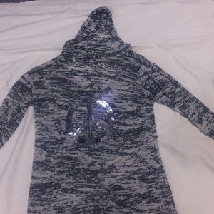 Sliver charm hoodie