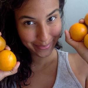 Meet your Posher, Perla