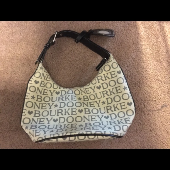 Dooney & Bourke bucket bag